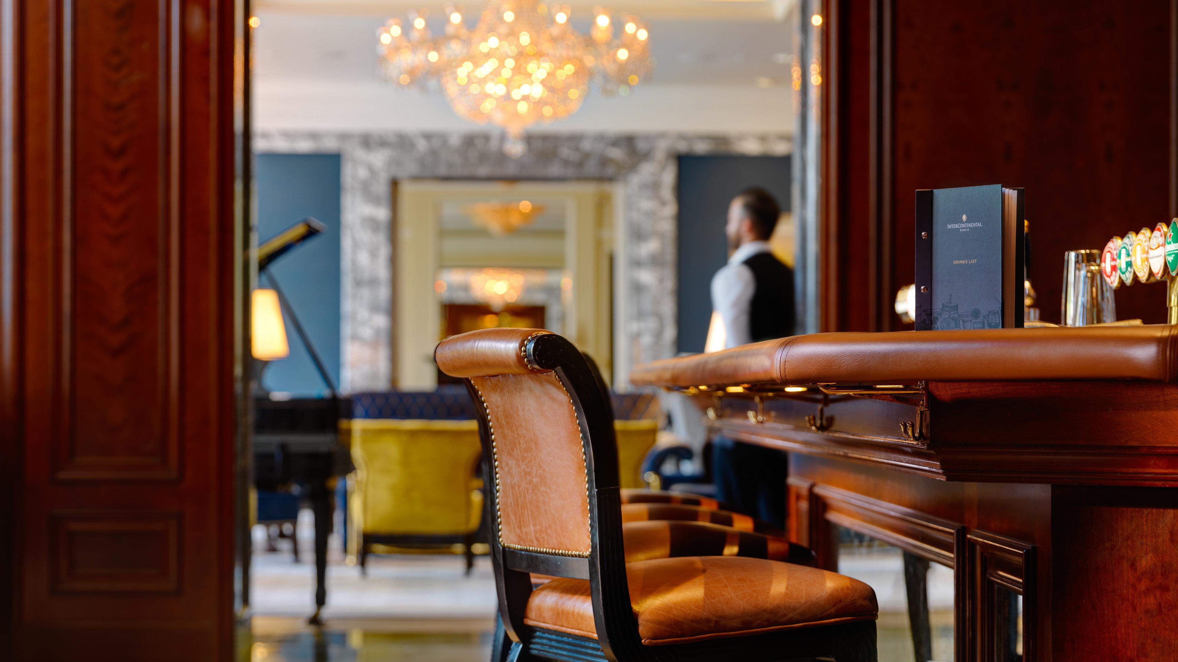 Intercontinental Dublin By Ihg Hotel Eksteriør billede The bar at the St. Regis