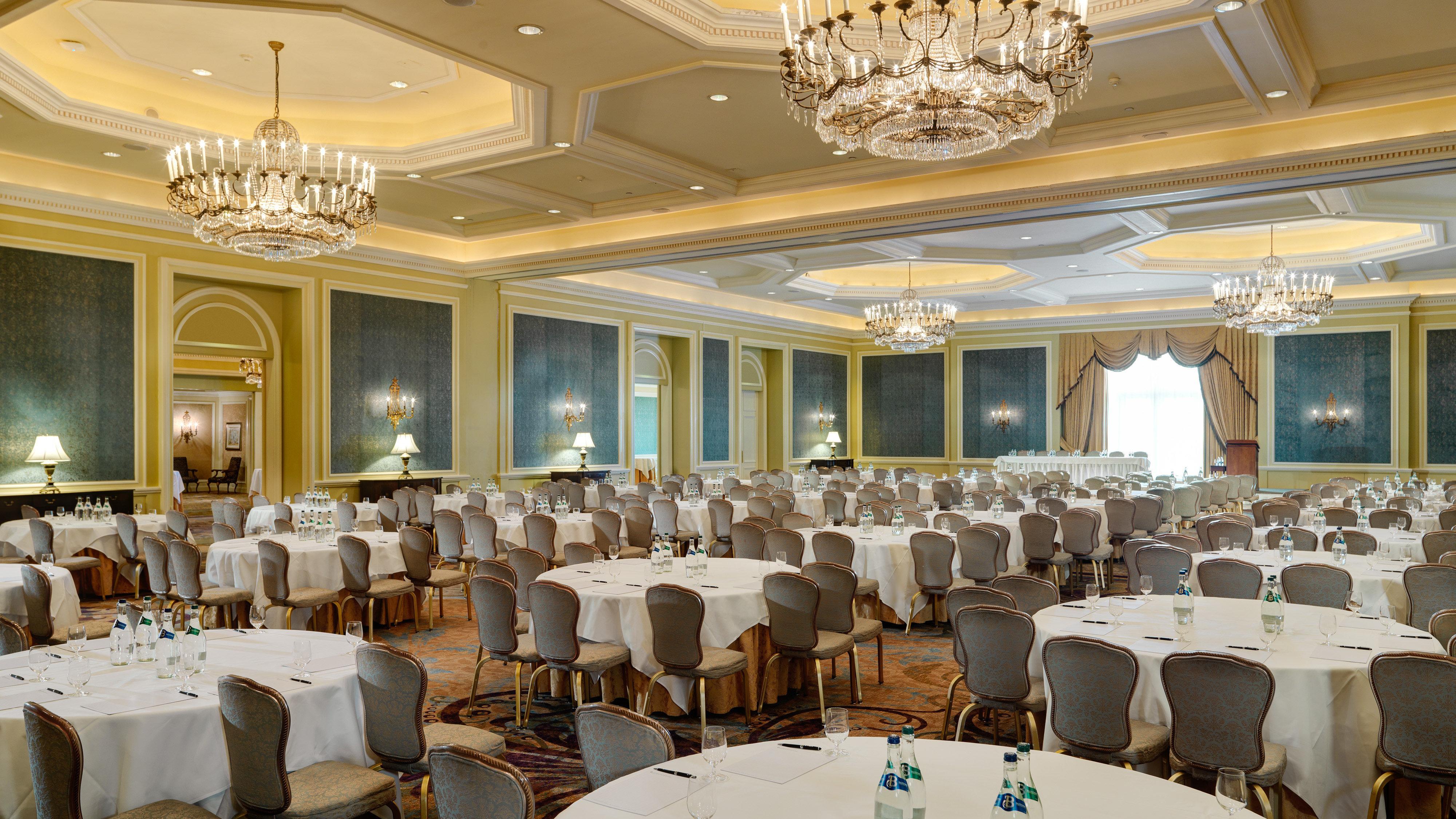Intercontinental Dublin By Ihg Hotel Eksteriør billede The ballroom at the Ritz-Carlton, Boston