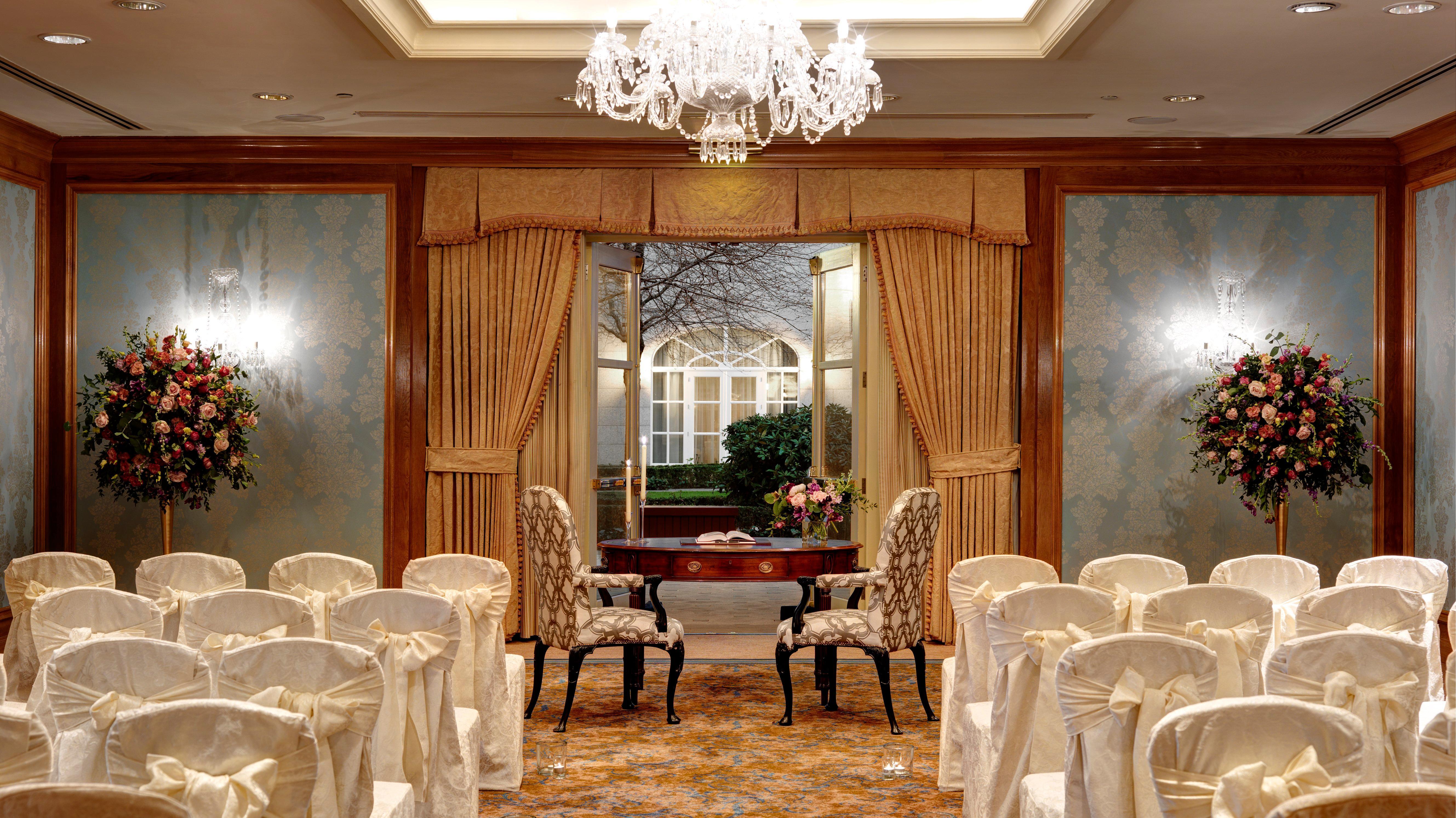 Intercontinental Dublin By Ihg Hotel Eksteriør billede The hotel's ballroom